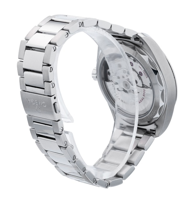 Omega Aqua Terra 150m Gents 220.10.41.21.03.004 Image 3